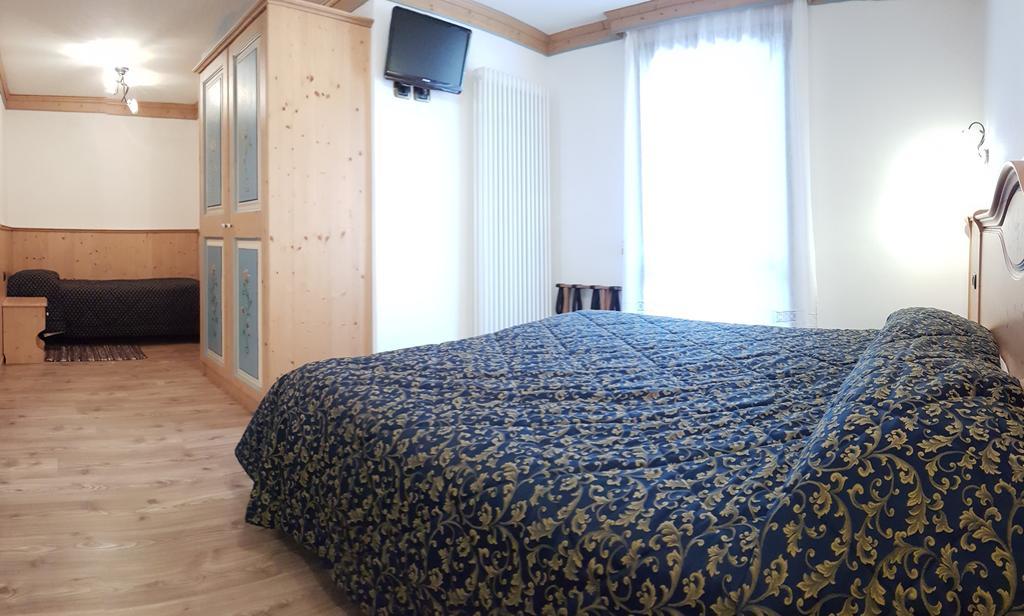 Villa Elena B&B Hotel San Martino Di Castrozza Exterior photo