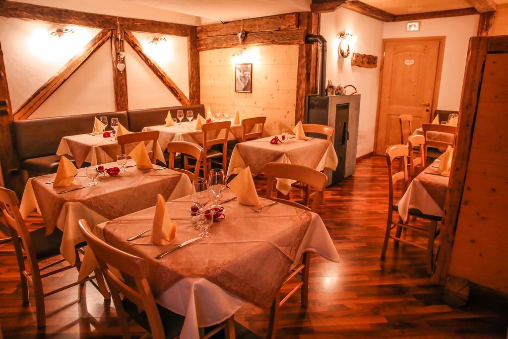 Villa Elena B&B Hotel San Martino Di Castrozza Exterior photo